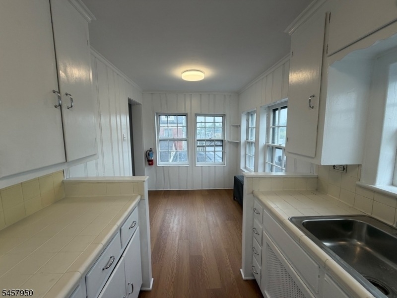 16 Elm St - Photo 4