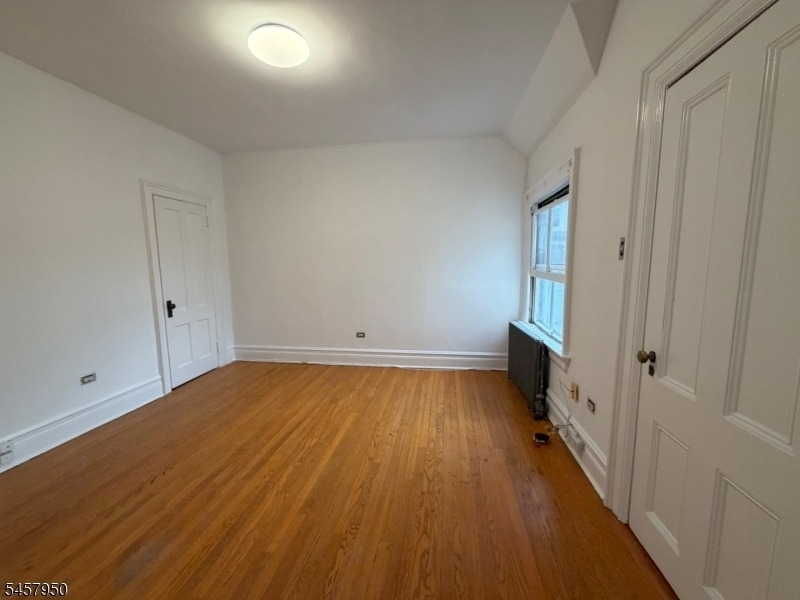 16 Elm St - Photo 2