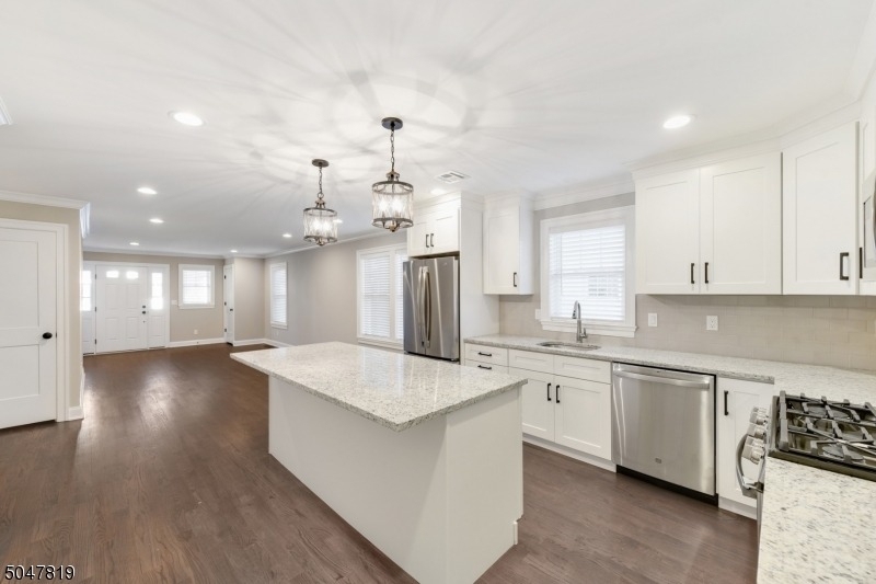 22 Lathrop Ave, Unit A - Photo 4