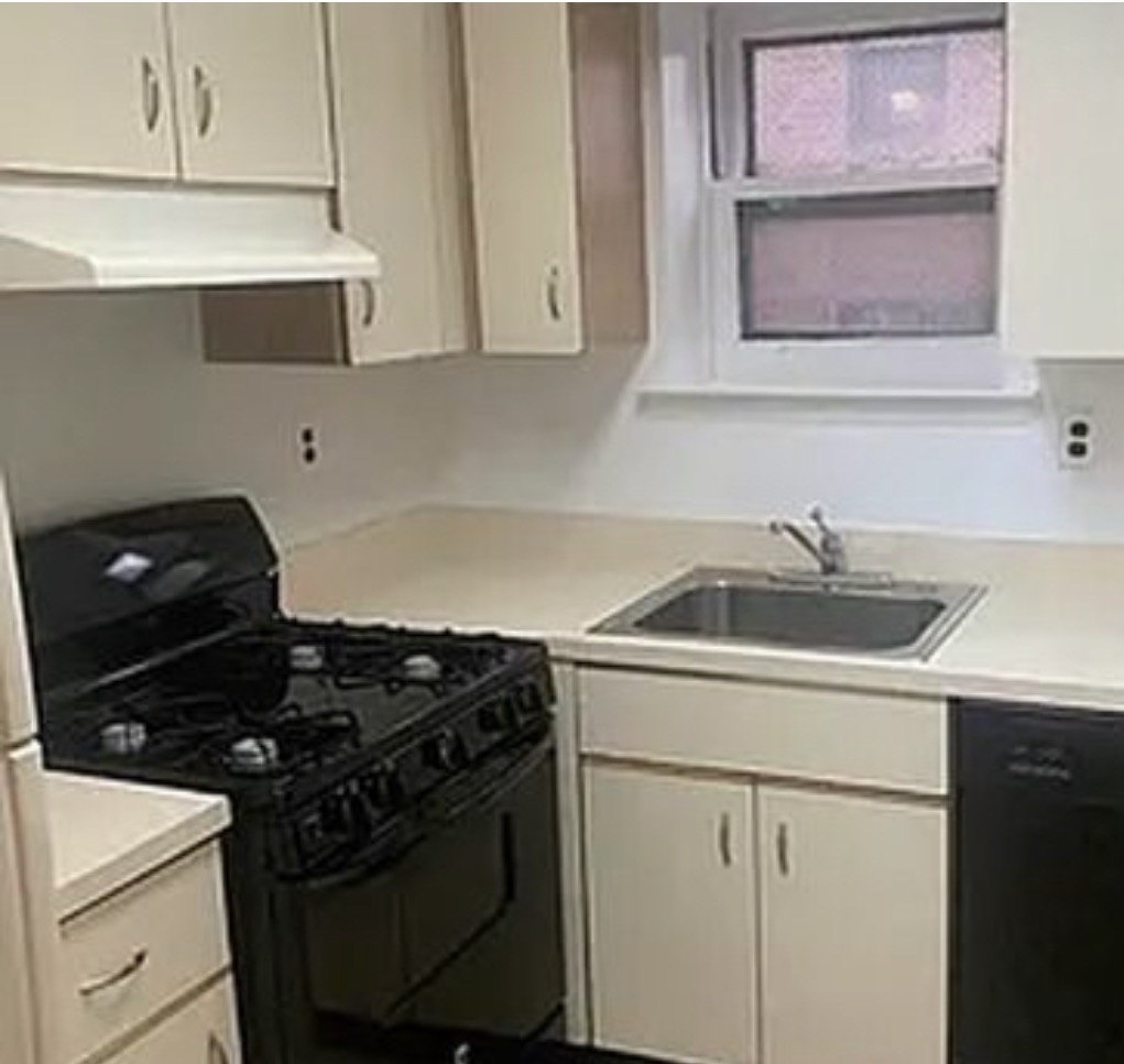 66-23 Austin Street,RegoPark,NY 11374 - Photo 2