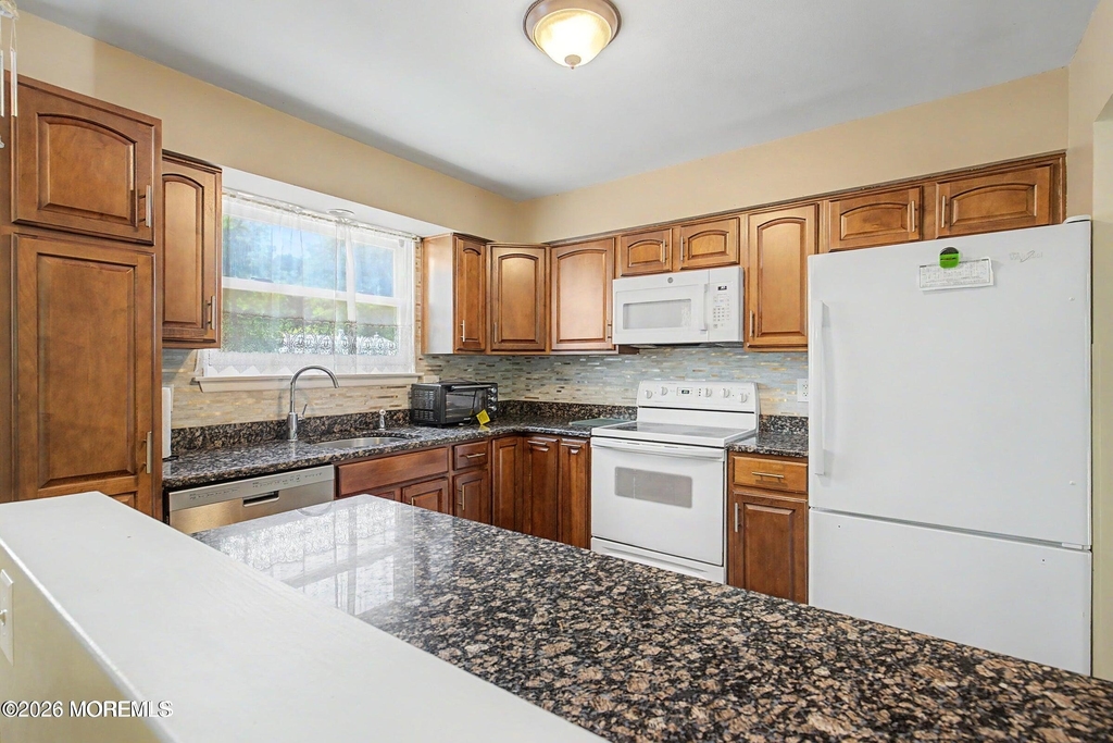 206 Montana Trail - Photo 3