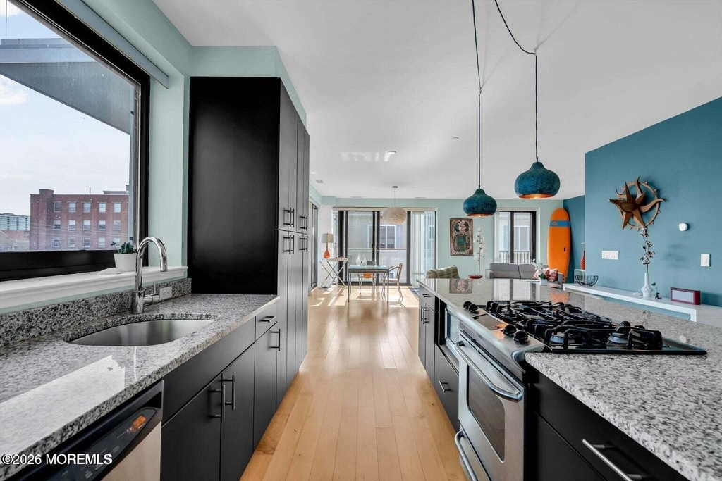 510 Monroe Avenue - Photo 9