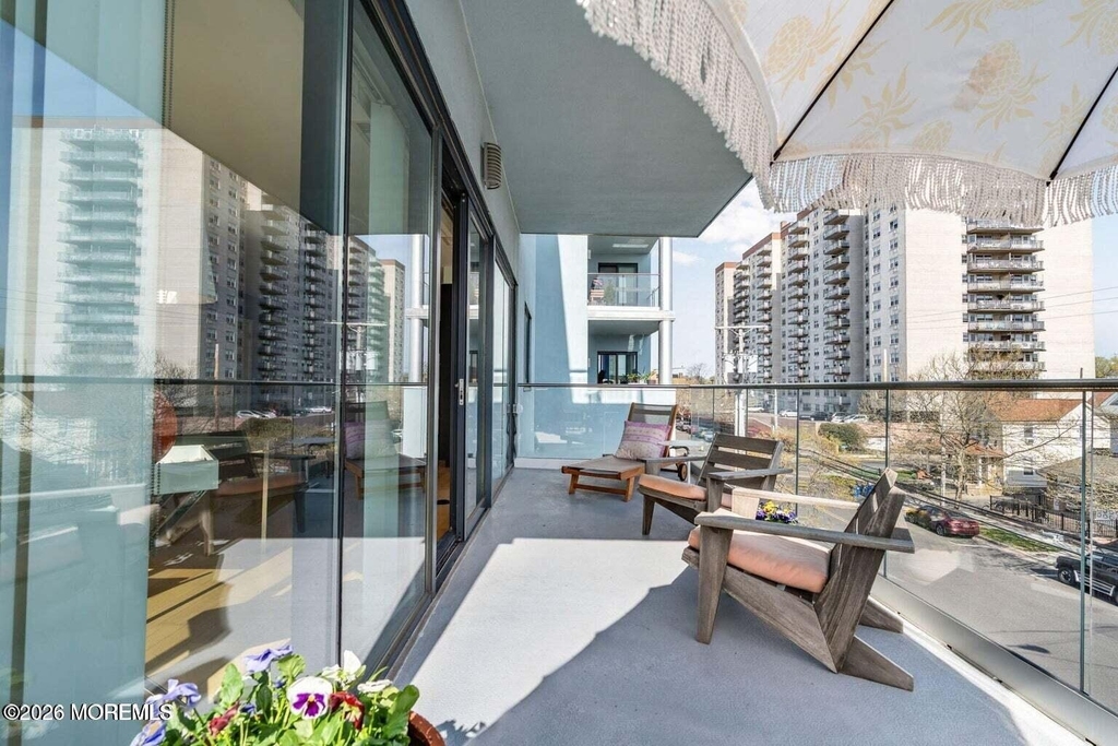 510 Monroe Avenue - Photo 4