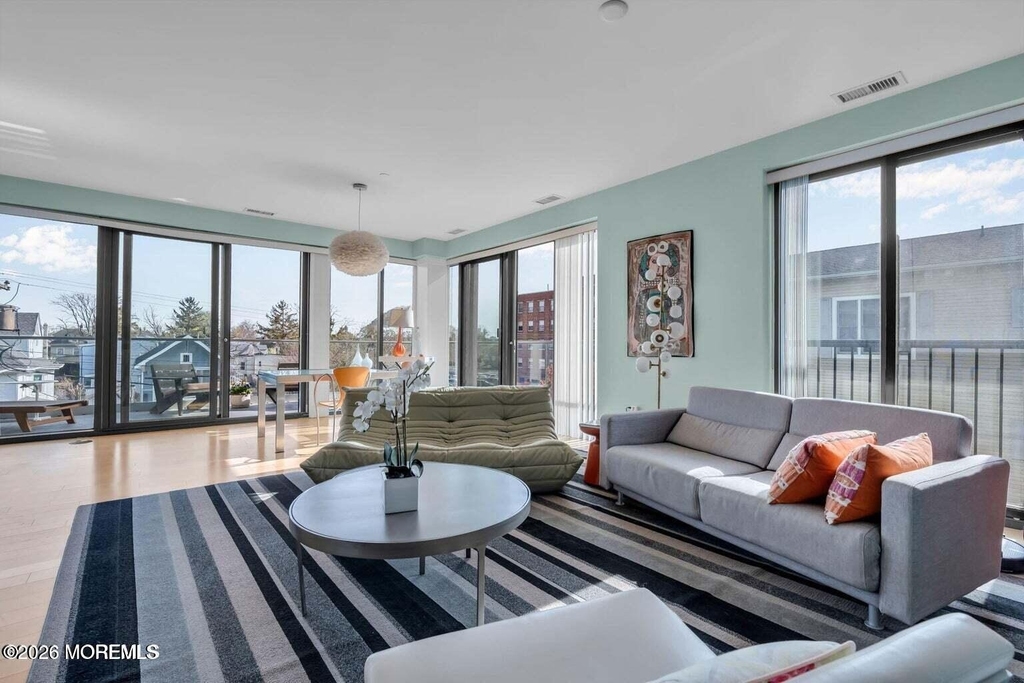 510 Monroe Avenue - Photo 10