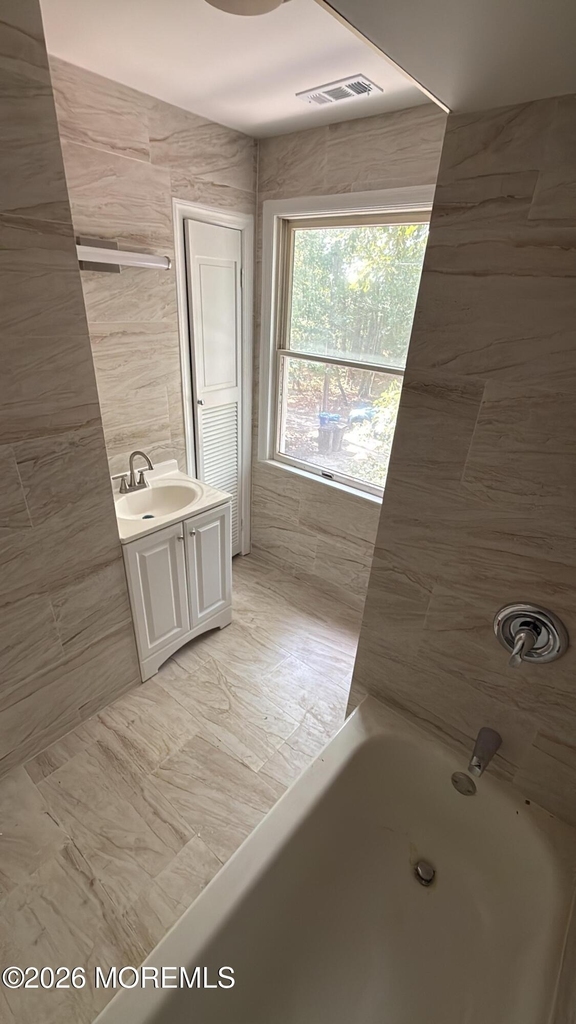 64 Grove Avenue - Photo 3