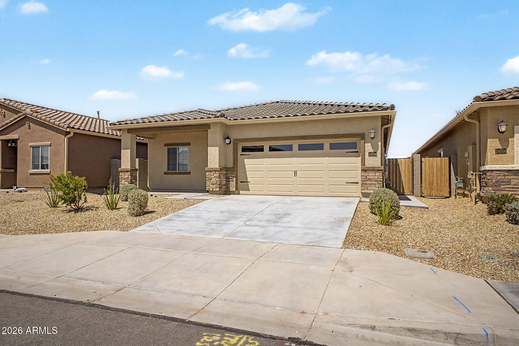 24564 W St Catherine Avenue - Photo 2