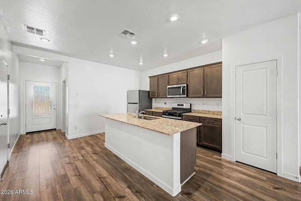 24564 W St Catherine Avenue - Photo 10