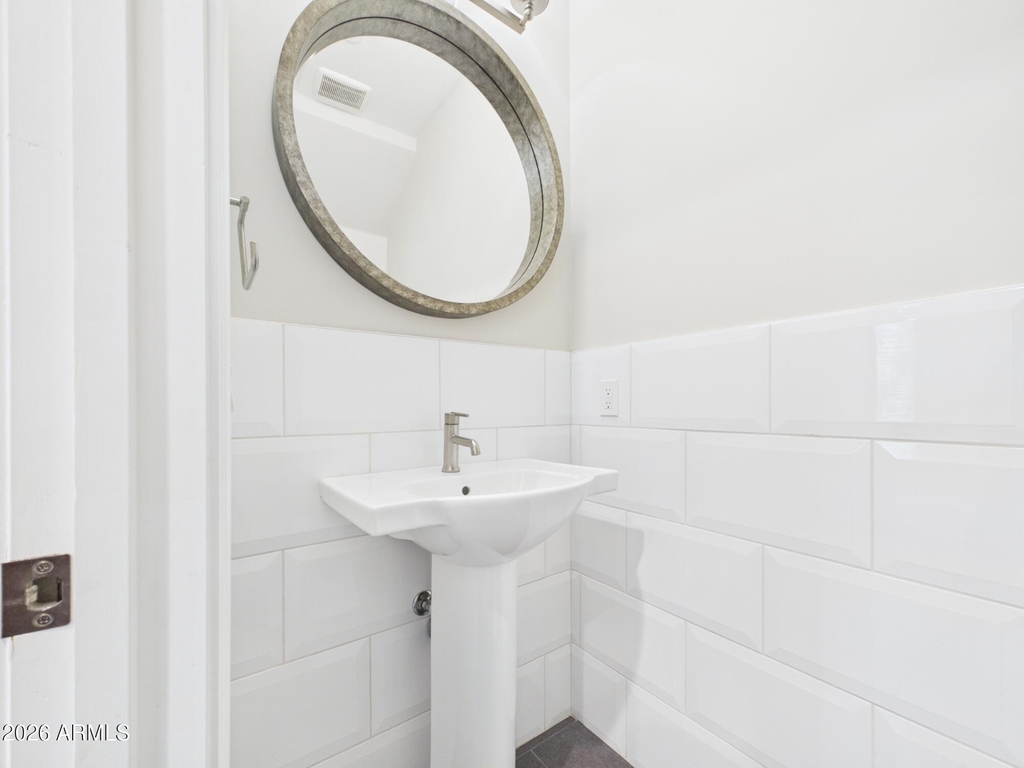 4816 N Woodmere Fairway -- - Photo 18