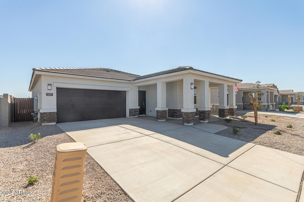 15371 W Smoketree Drive - Photo 2