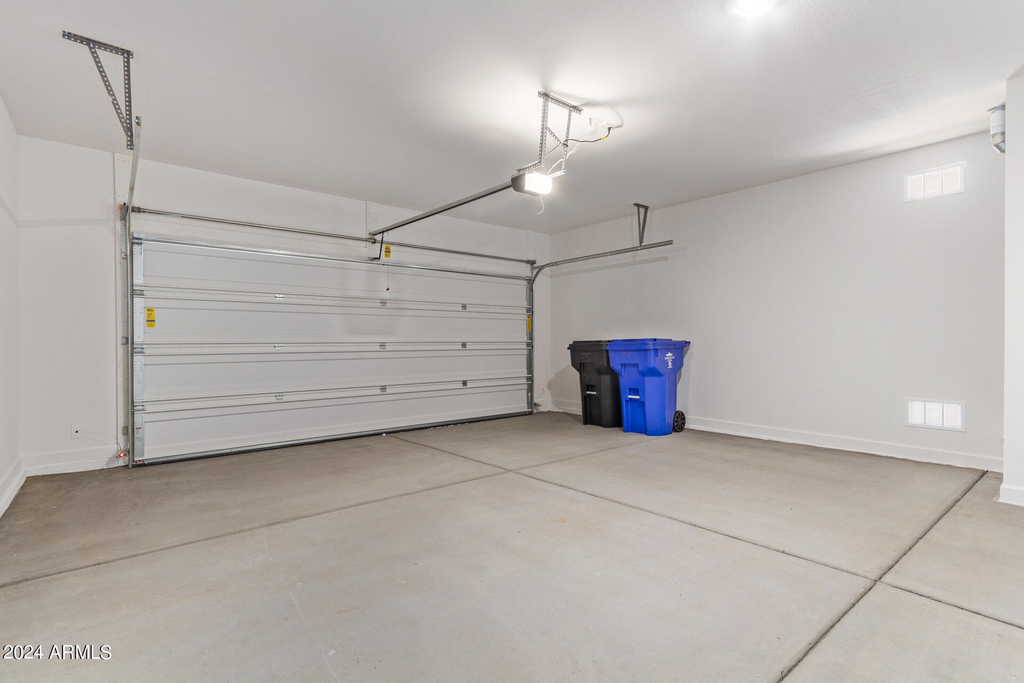 15371 W Smoketree Drive - Photo 32