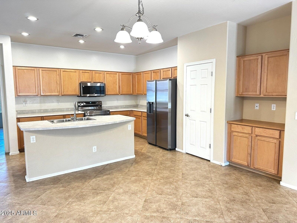3131 E Silversmith Trail - Photo 6