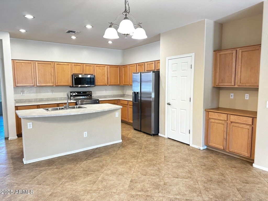 3131 E Silversmith Trail - Photo 9