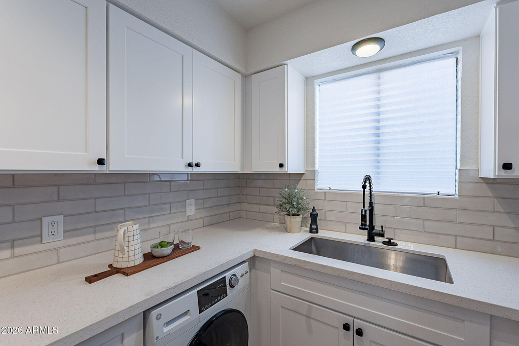 4740 E Portland Street - Photo 11