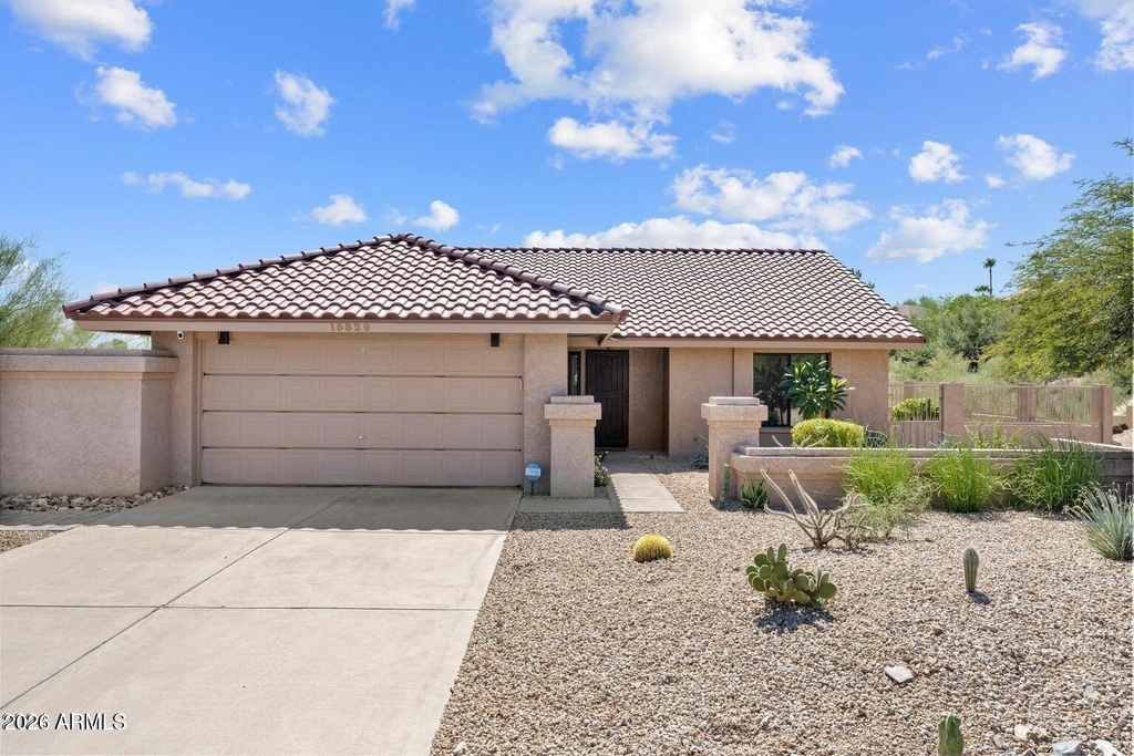 15829 E El Lago Boulevard - Photo 2