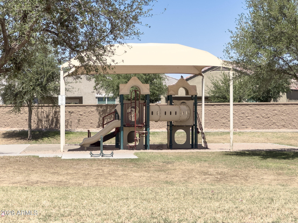 36496 W Pampoloma Avenue - Photo 36