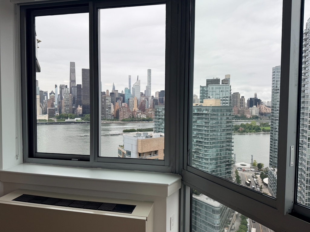 Center Boulevard - Photo 9