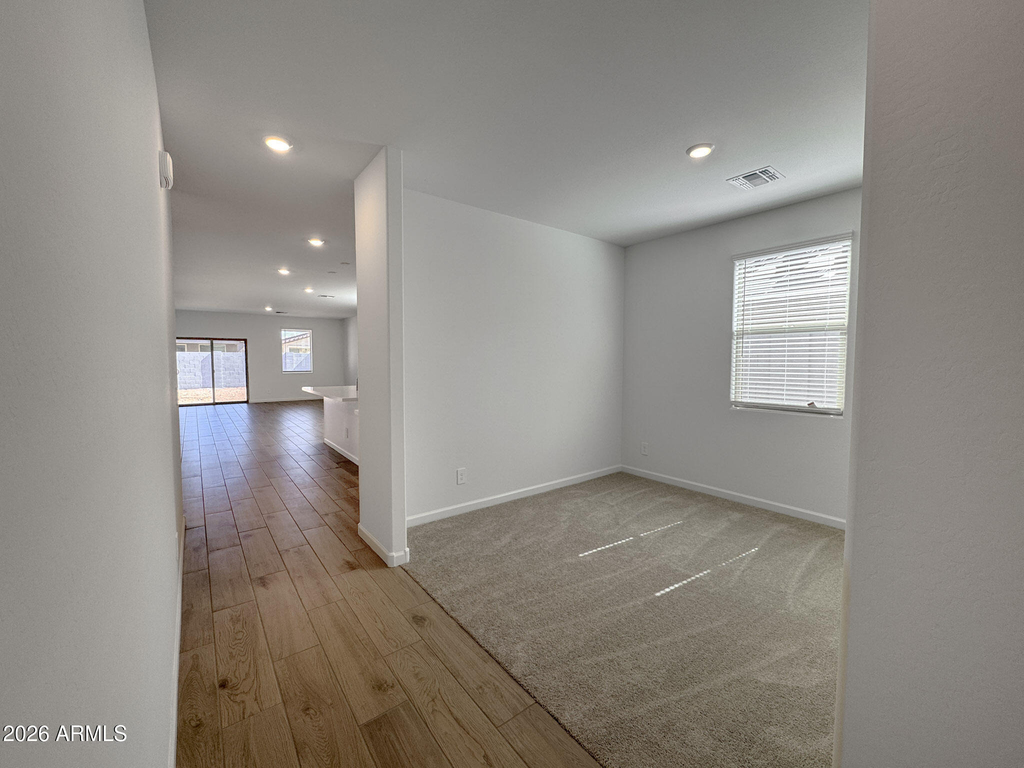 18236 W Avenida Del Sol -- - Photo 8
