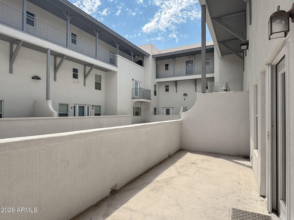 1081 W 1st Street - Photo 19