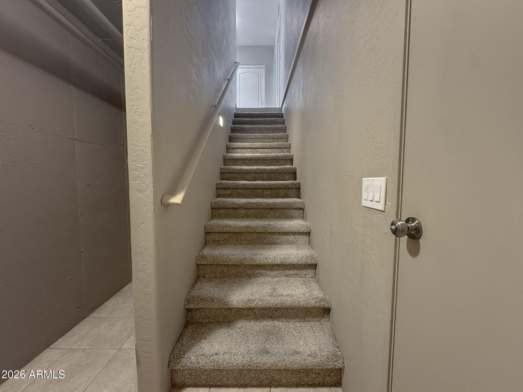 1081 W 1st Street - Photo 8