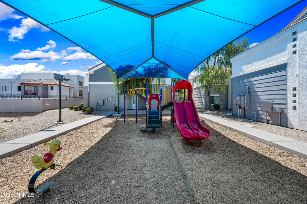 3065 N 67th Avenue - Photo 27