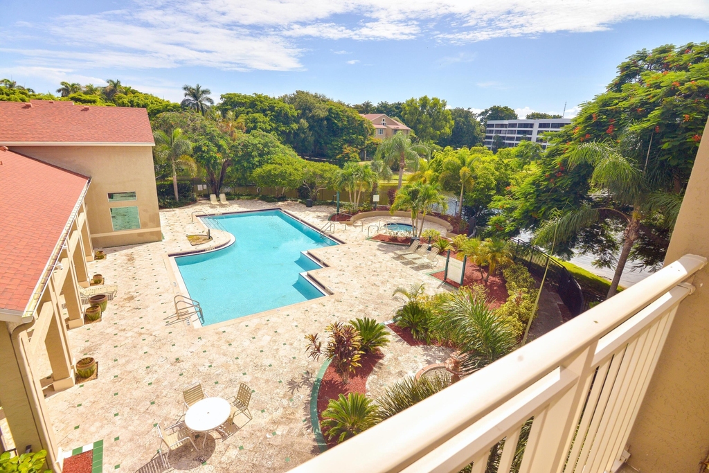 1845 Palm Cove Boulevard - Photo 22