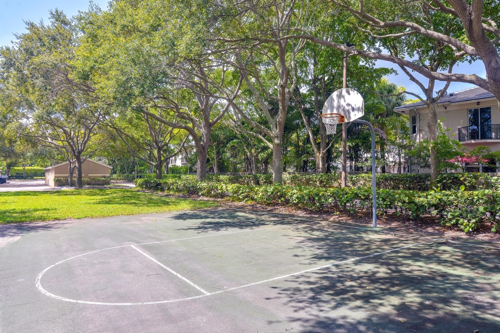 1845 Palm Cove Boulevard - Photo 27