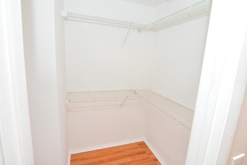 1845 Palm Cove Boulevard - Photo 11