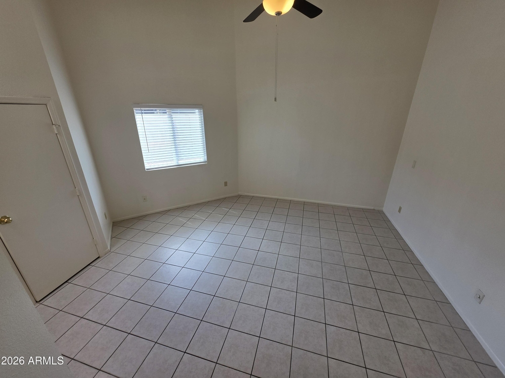 8229 W Yucca Street - Photo 10