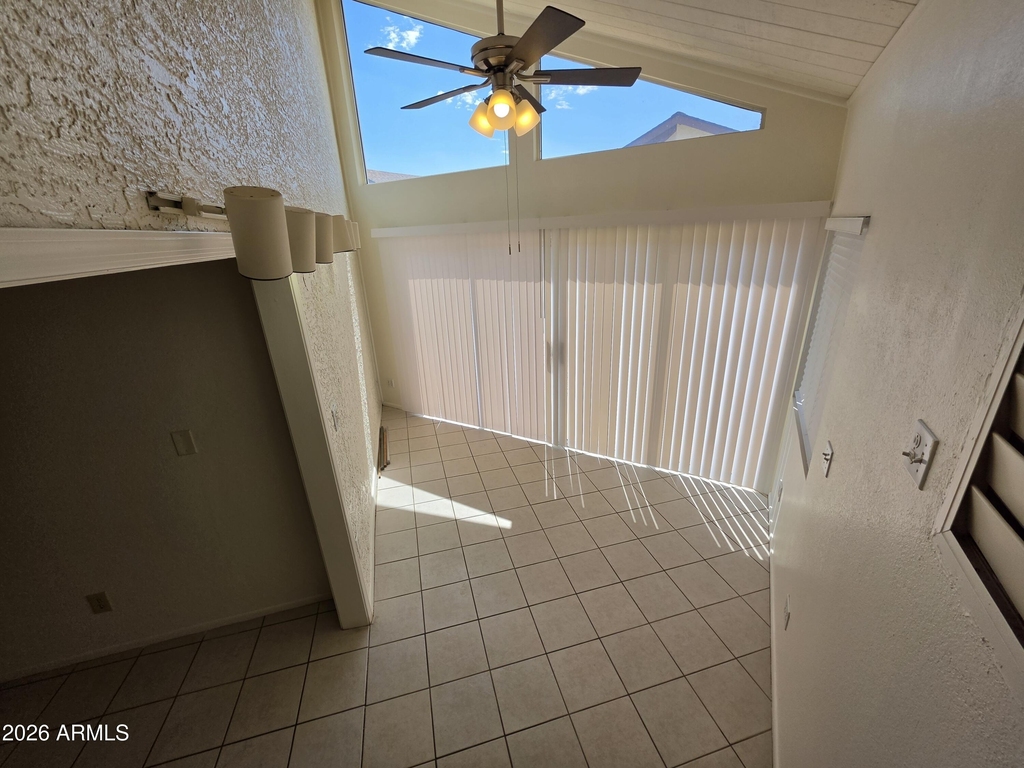 8229 W Yucca Street - Photo 4