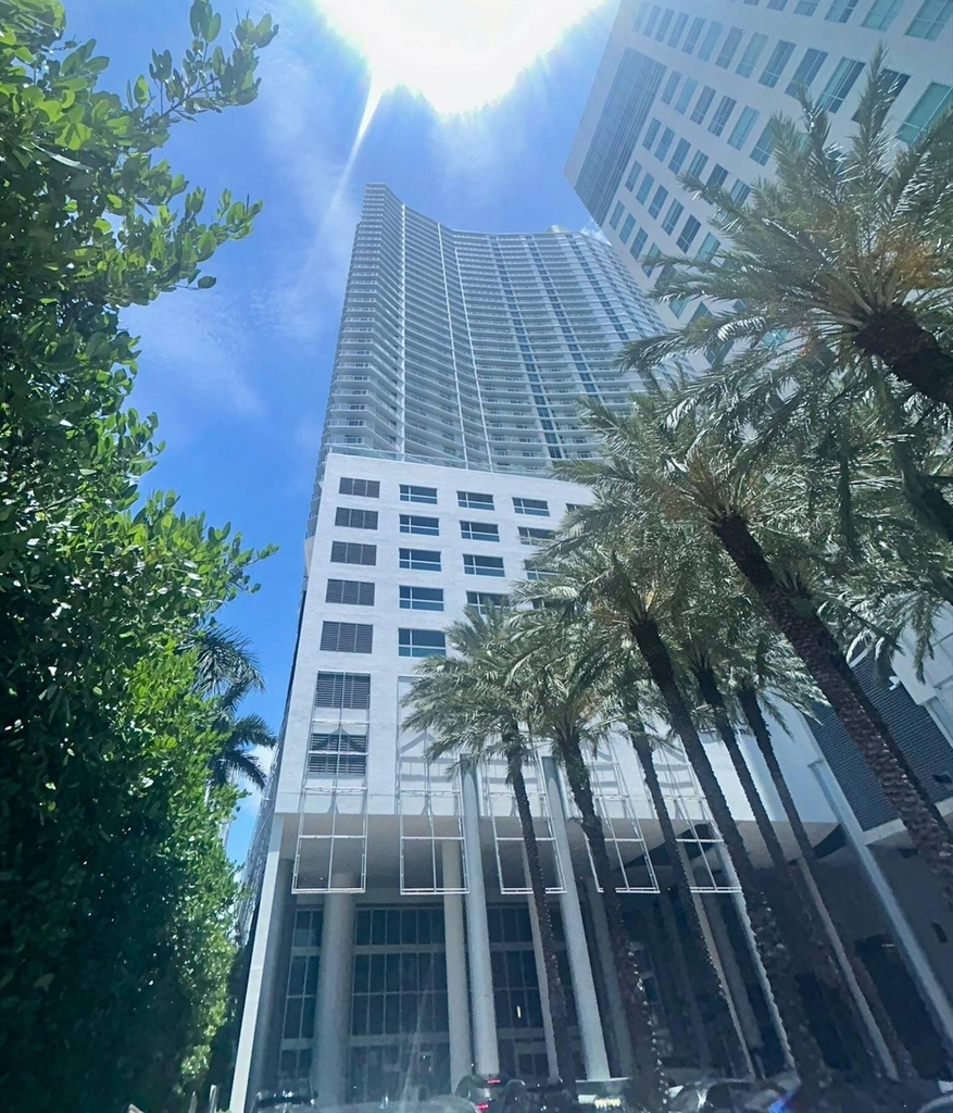 185 Sw 7th Street - Photo 37