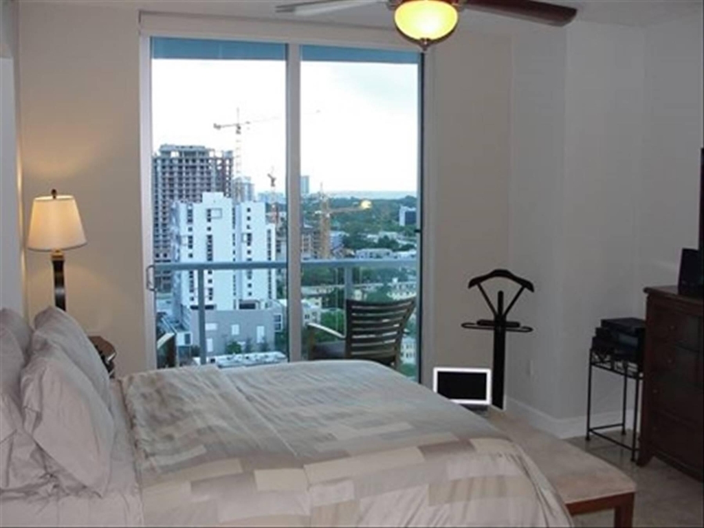 185 Sw 7th Street - Photo 8