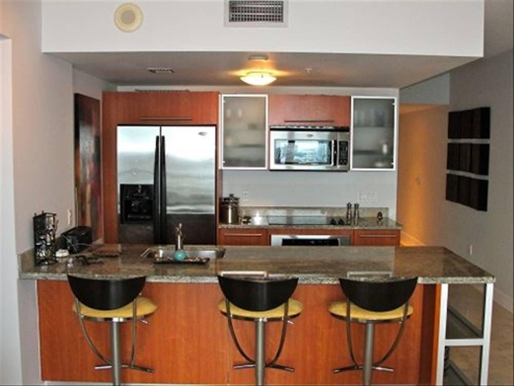 185 Sw 7th Street - Photo 9