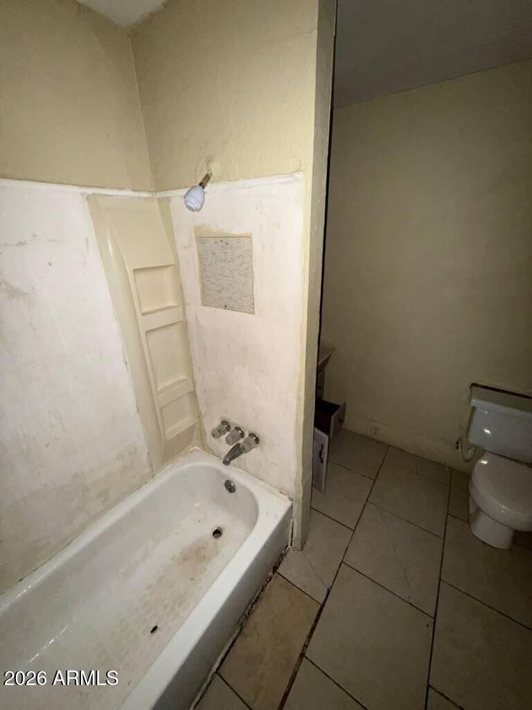 1165 E 10th Street - Photo 16