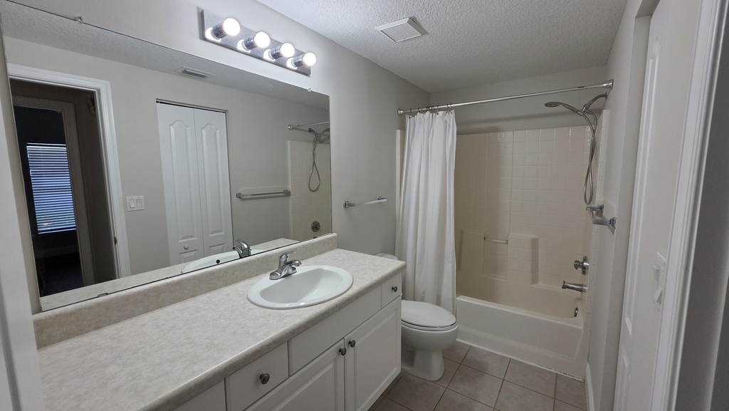 5090 Fairways Circle - Photo 16