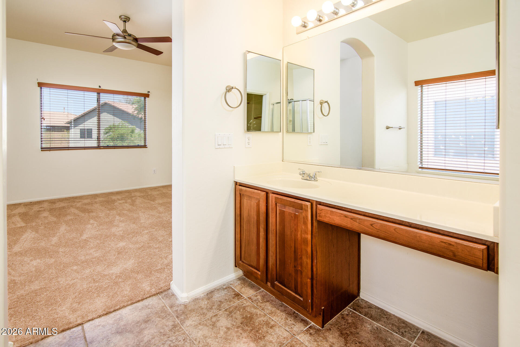 44640 W Yucca Lane - Photo 19