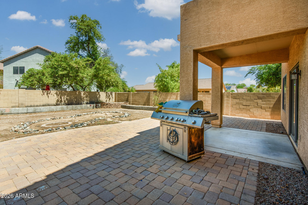 44640 W Yucca Lane - Photo 28