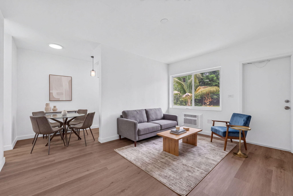 60 Nw 79th Street - Photo 4