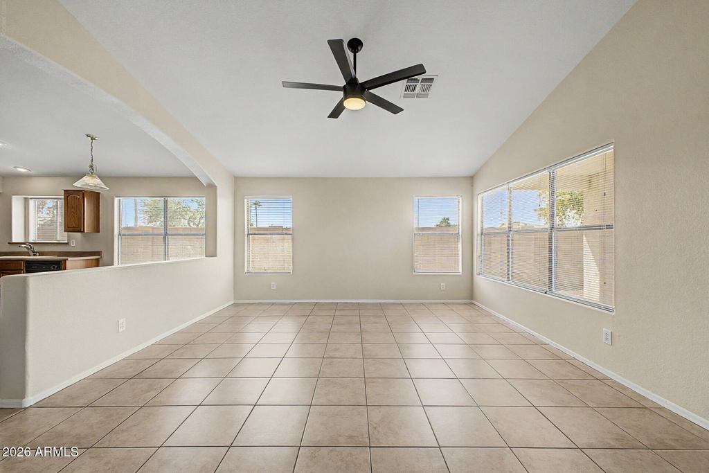 12918 W Lewis Avenue - Photo 6