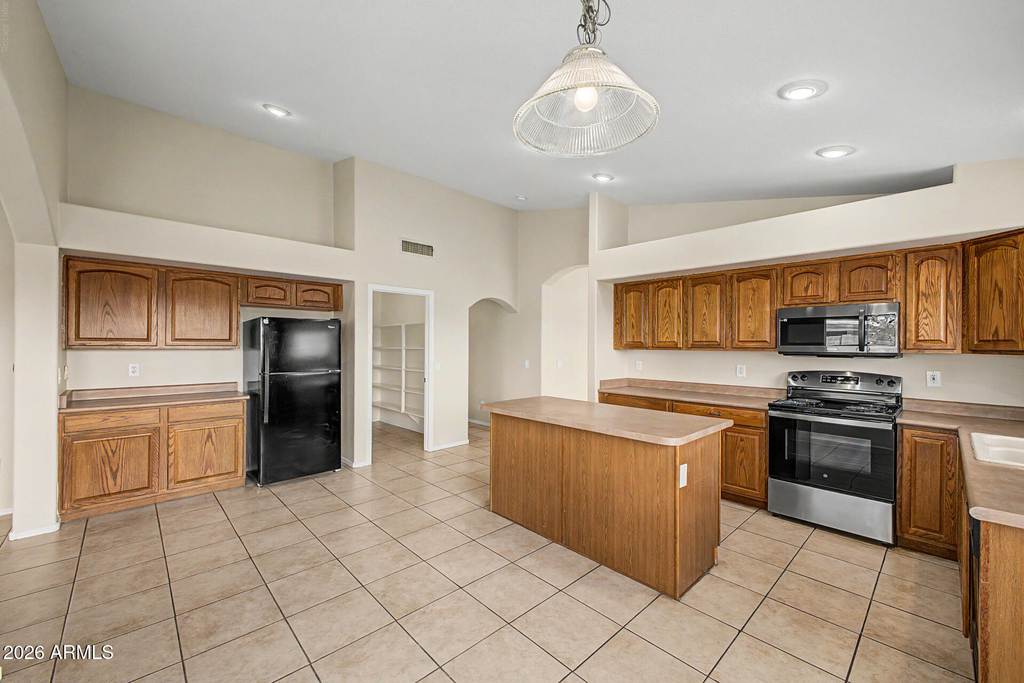 12918 W Lewis Avenue - Photo 8