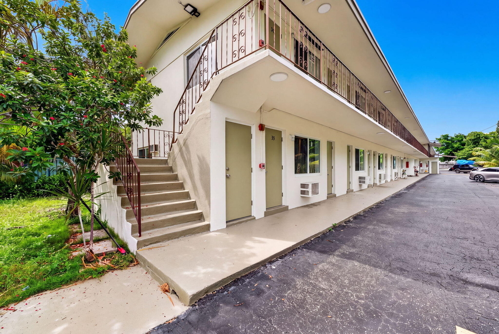 60 Nw 79th Street - Photo 20