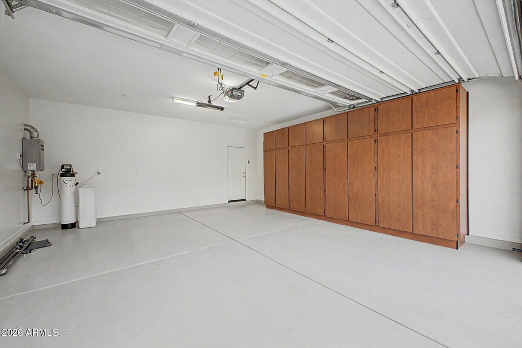 1460 N Banning -- - Photo 23
