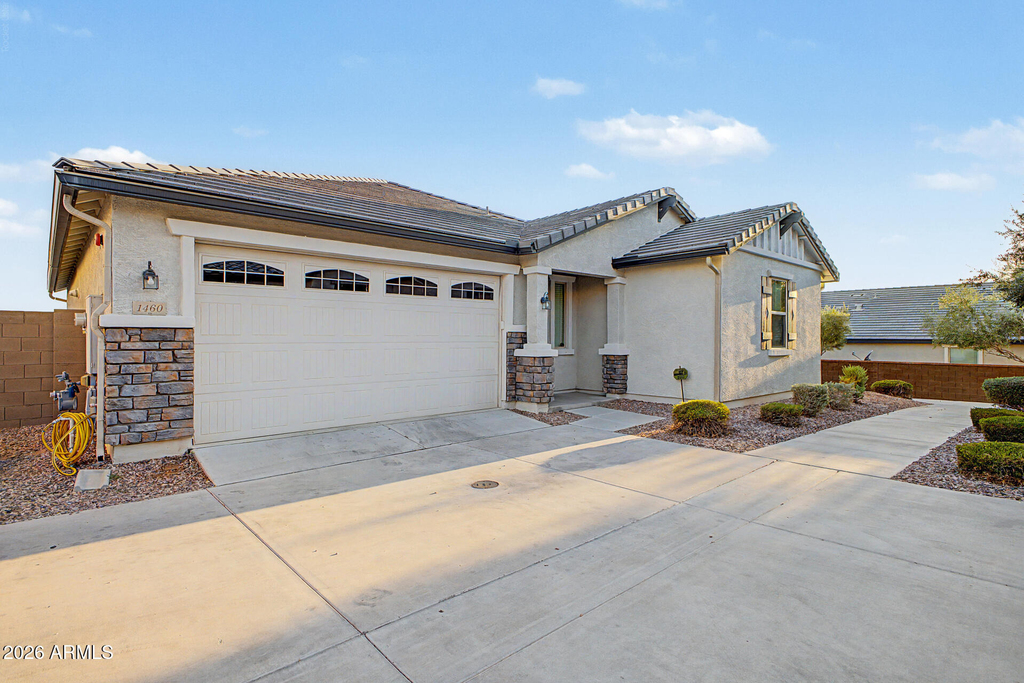 1460 N Banning -- - Photo 1