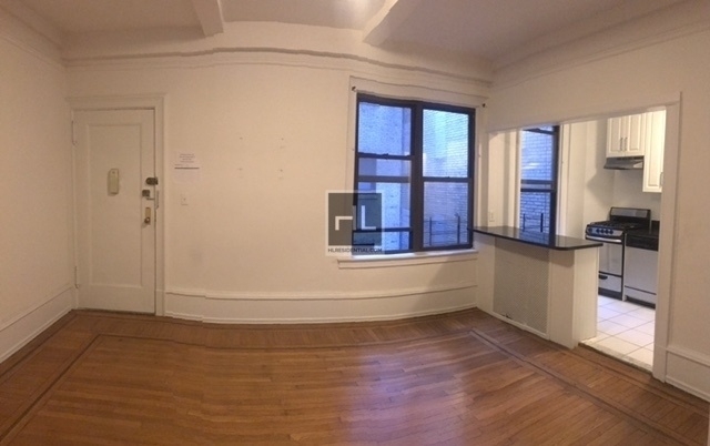 West 55 Street - Photo 1