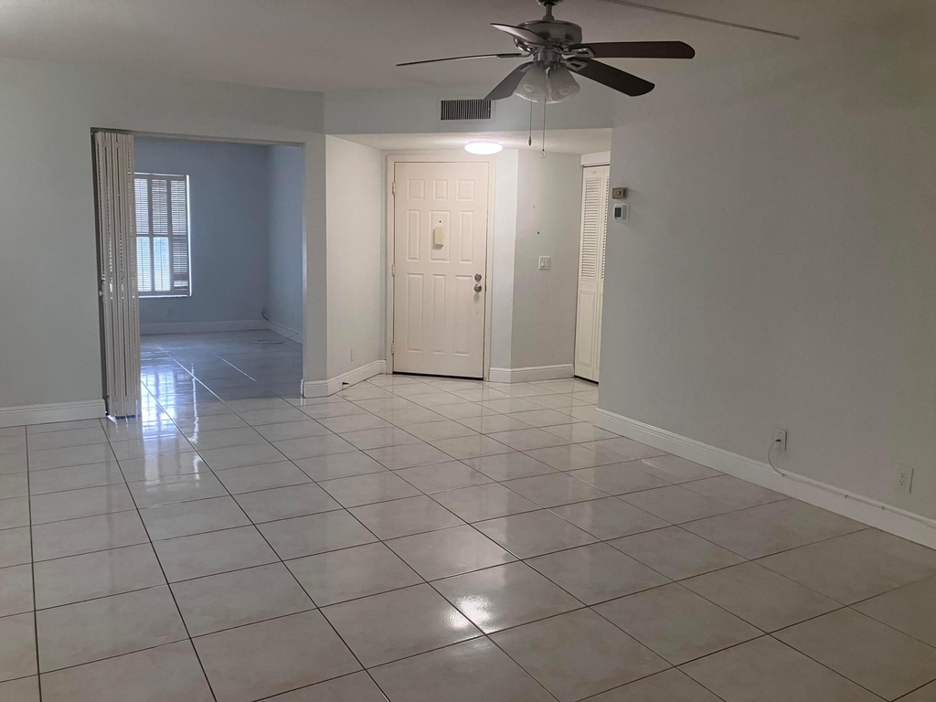 3323 Perimeter Drive - Photo 5