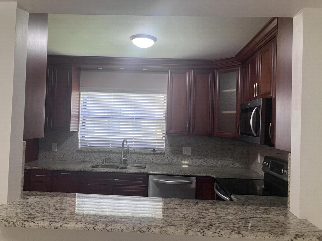 3323 Perimeter Drive - Photo 22