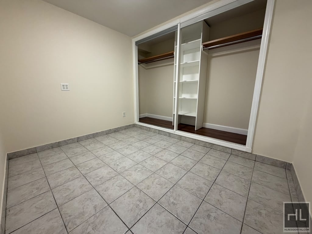 Welling Court - Photo 3