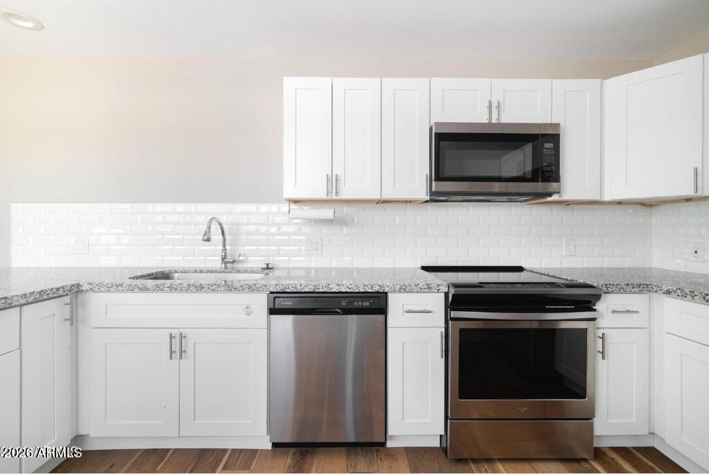 4714 E Portland Street - Photo 6