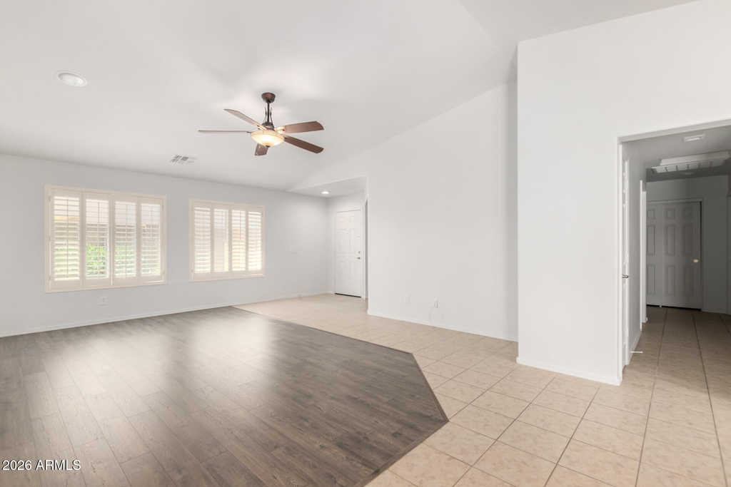 2227 E Stacey Road - Photo 7