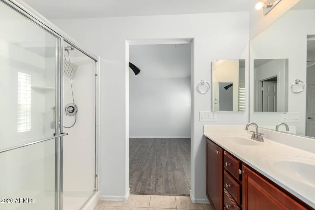 2227 E Stacey Road - Photo 11