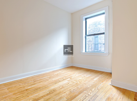 East 13th Street - Photo 2